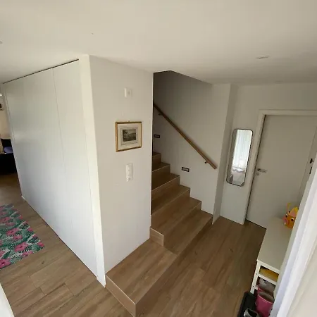 Large House With Generous Garden Villa Cudrefin